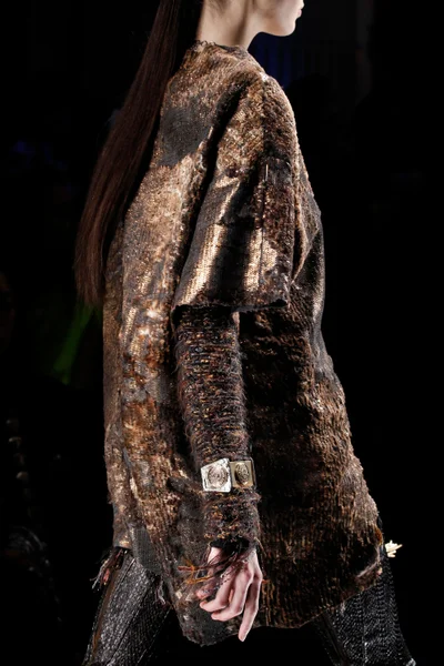 Look 104